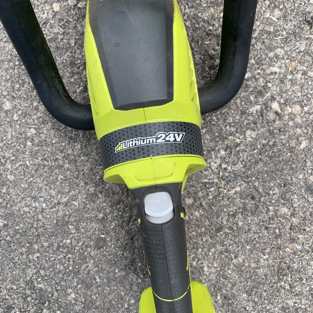 Ryobi hedger (tool only)